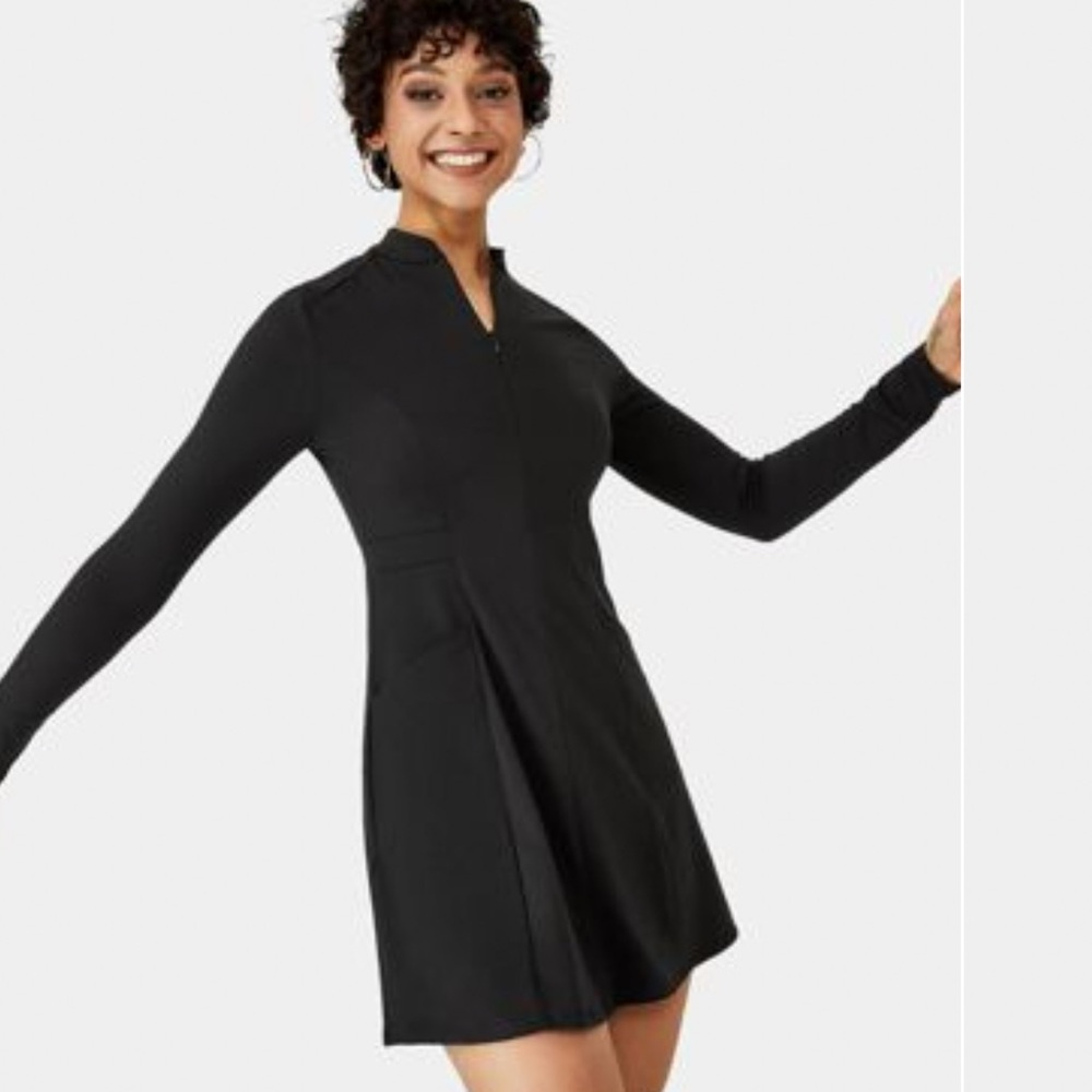 Halara NWOT long sleeve active dress XL black w shorts and pockets